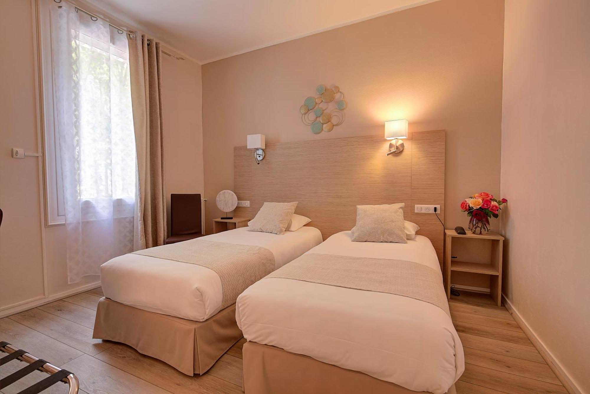 The Originals City, Hotel De Bordeaux, Bergerac Esterno foto