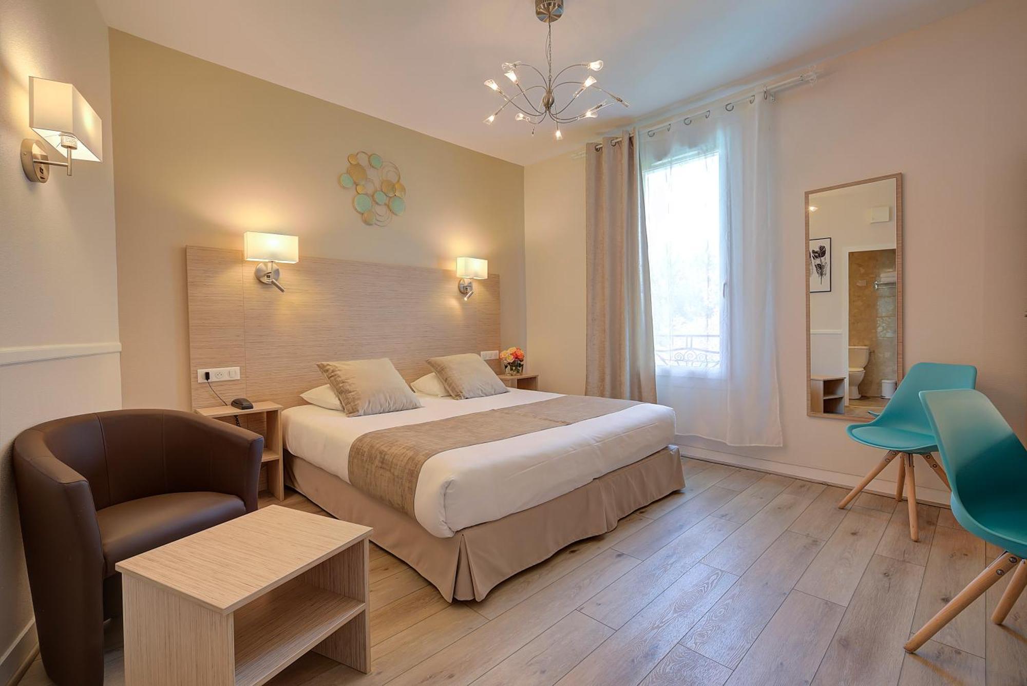 The Originals City, Hotel De Bordeaux, Bergerac Esterno foto