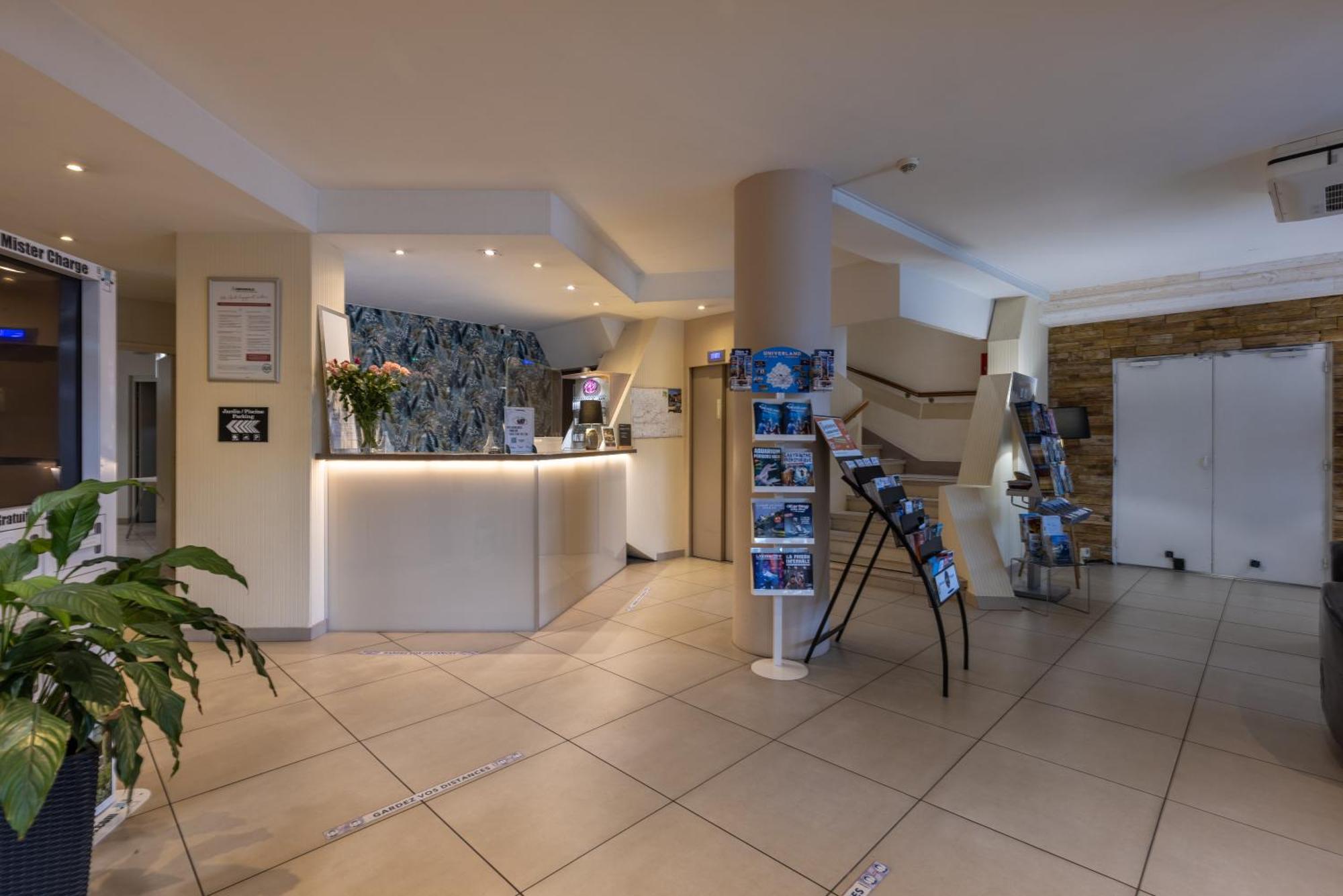 The Originals City, Hotel De Bordeaux, Bergerac Esterno foto