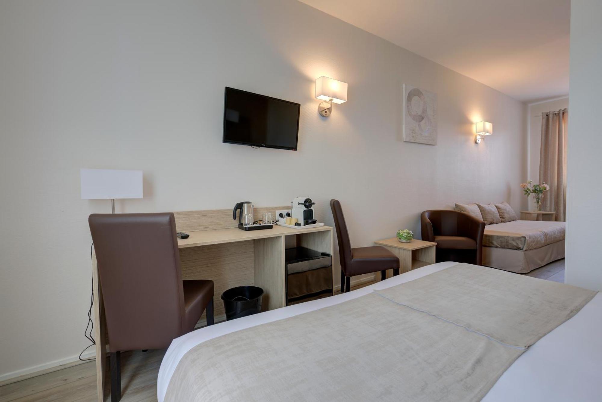 The Originals City, Hotel De Bordeaux, Bergerac Esterno foto