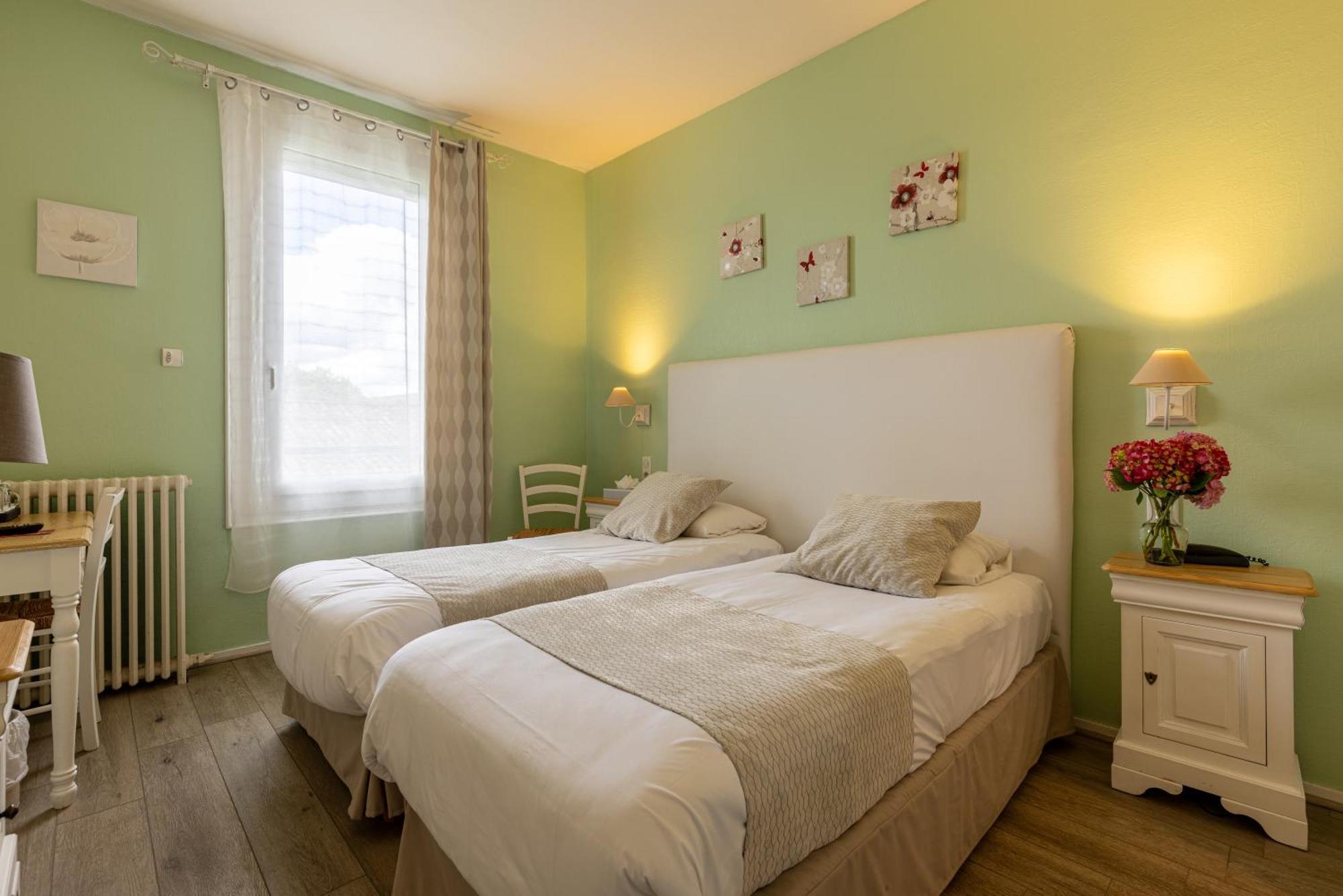 The Originals City, Hotel De Bordeaux, Bergerac Esterno foto