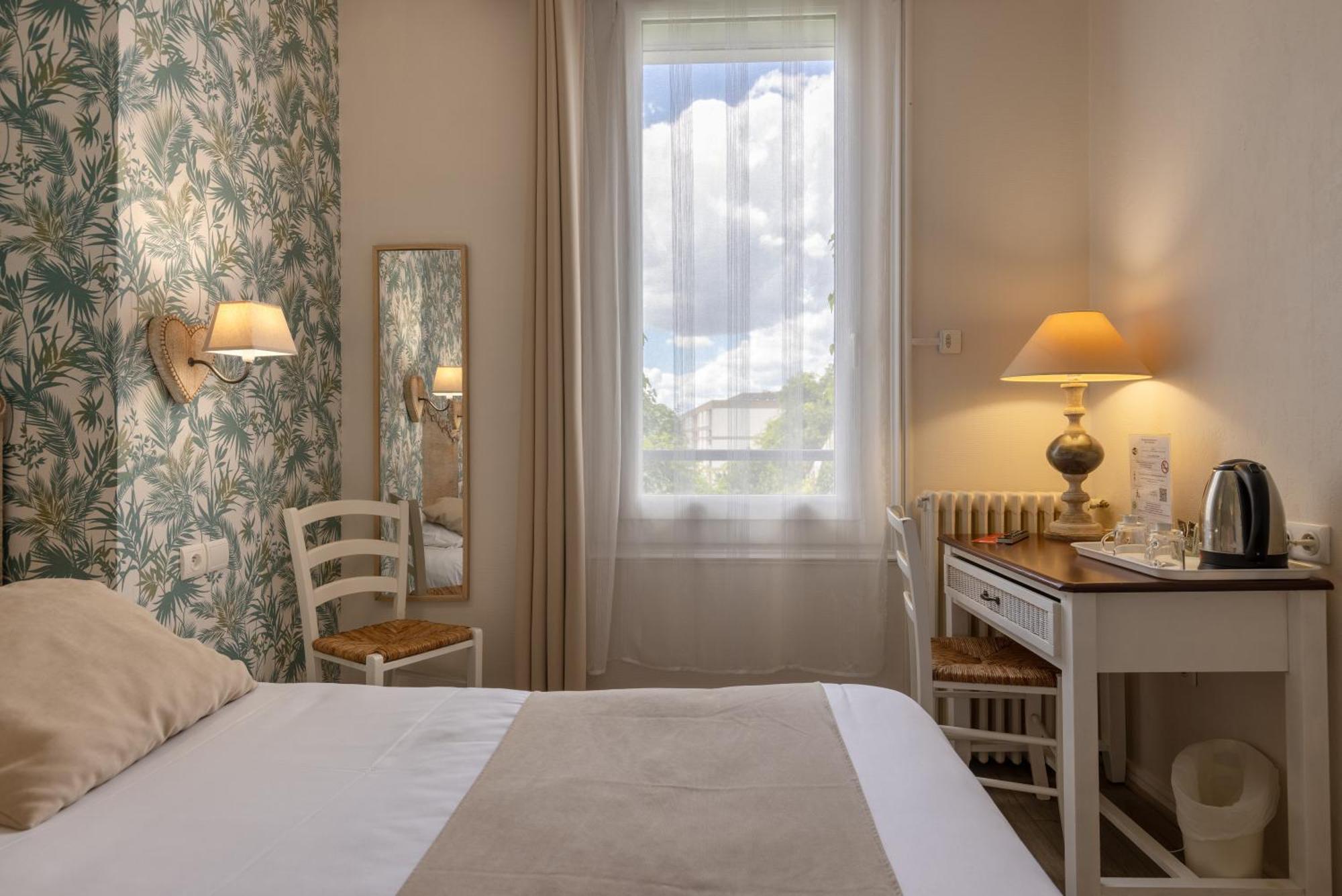 The Originals City, Hotel De Bordeaux, Bergerac Esterno foto
